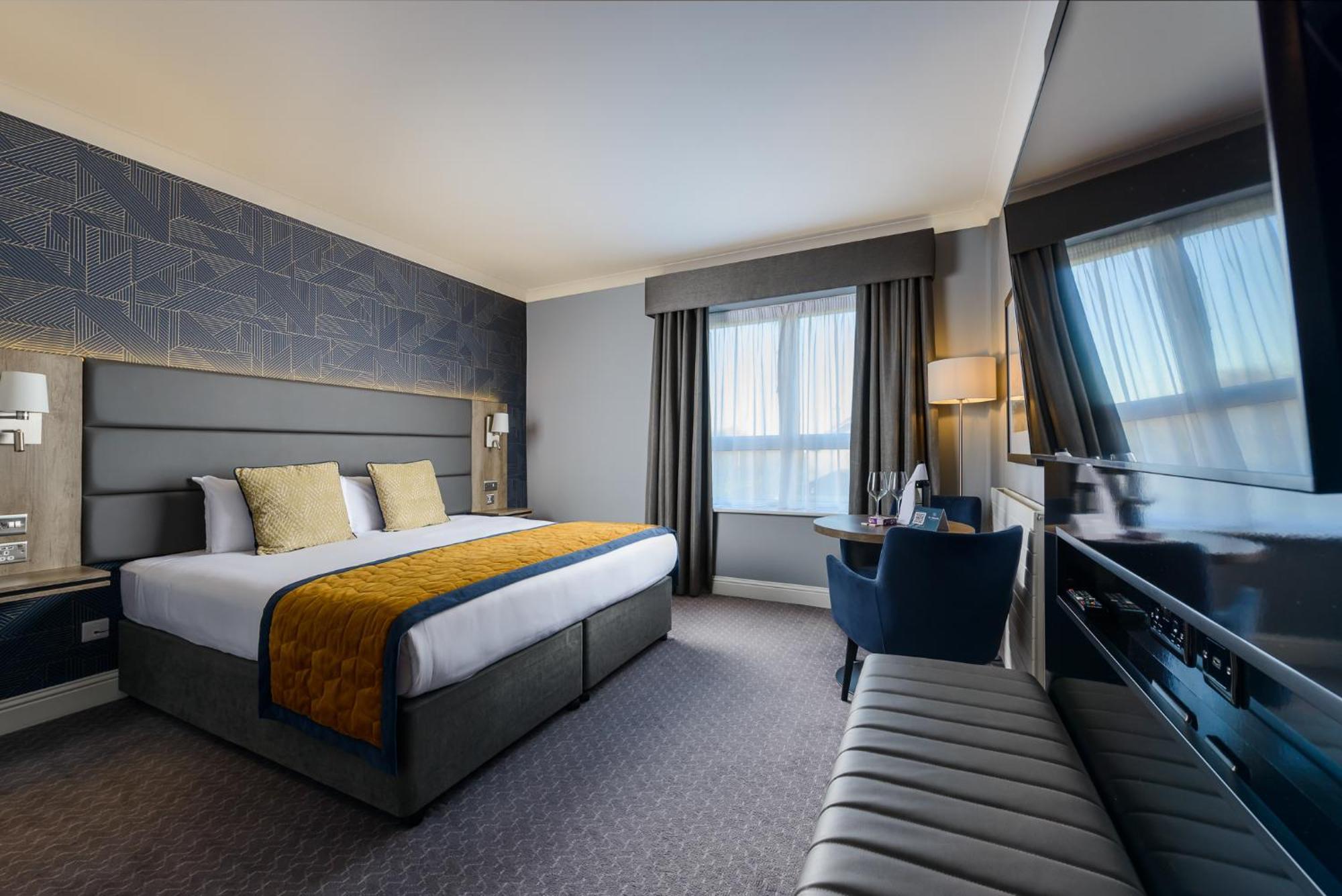 Clybaun Hotel กัลเวย์ ภายนอก รูปภาพ