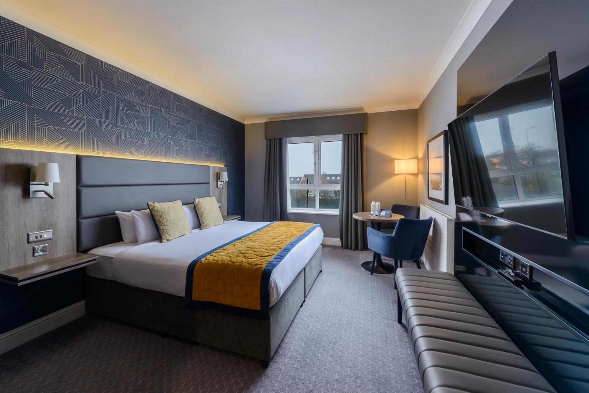 Clybaun Hotel กัลเวย์ ภายนอก รูปภาพ