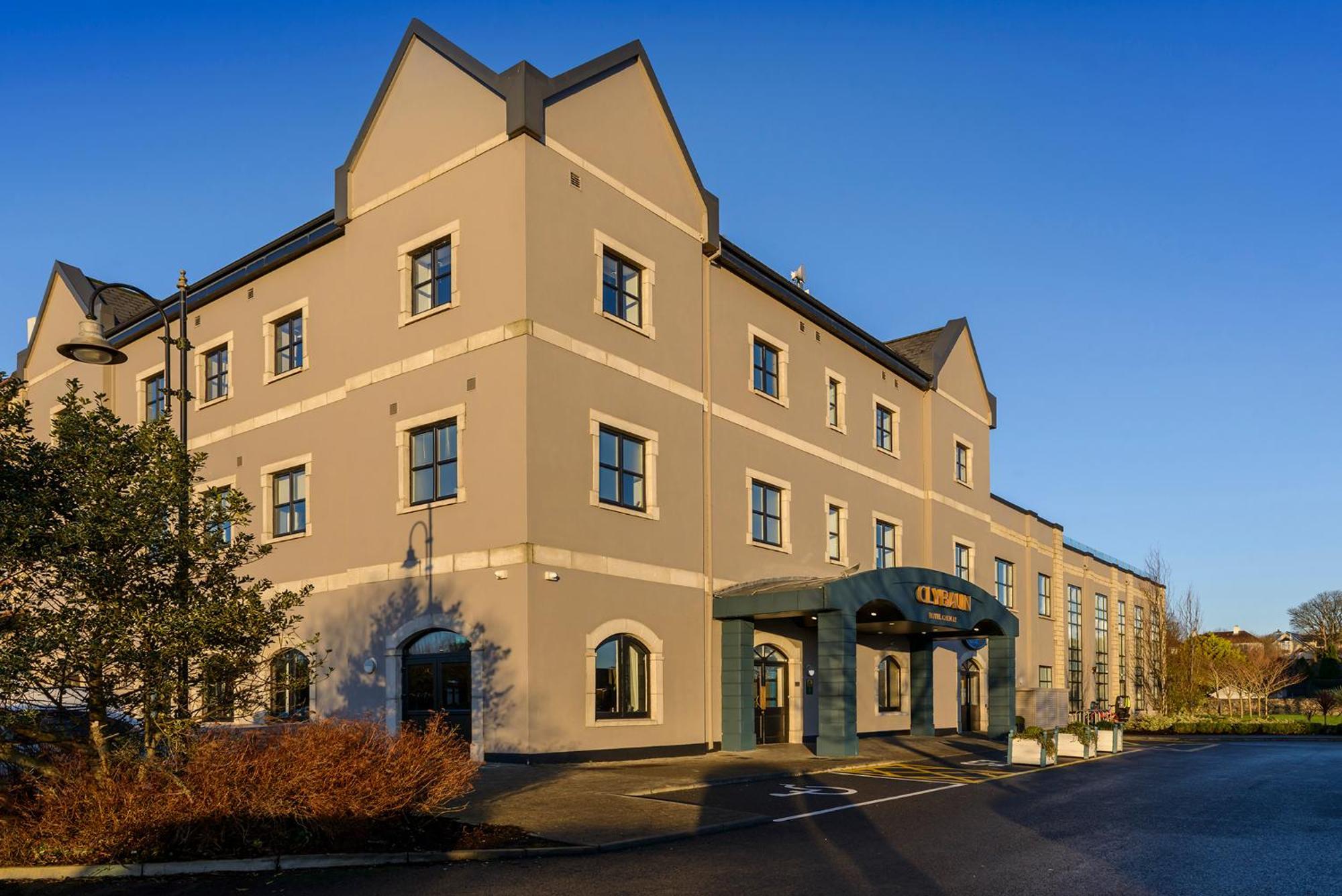 Clybaun Hotel กัลเวย์ ภายนอก รูปภาพ