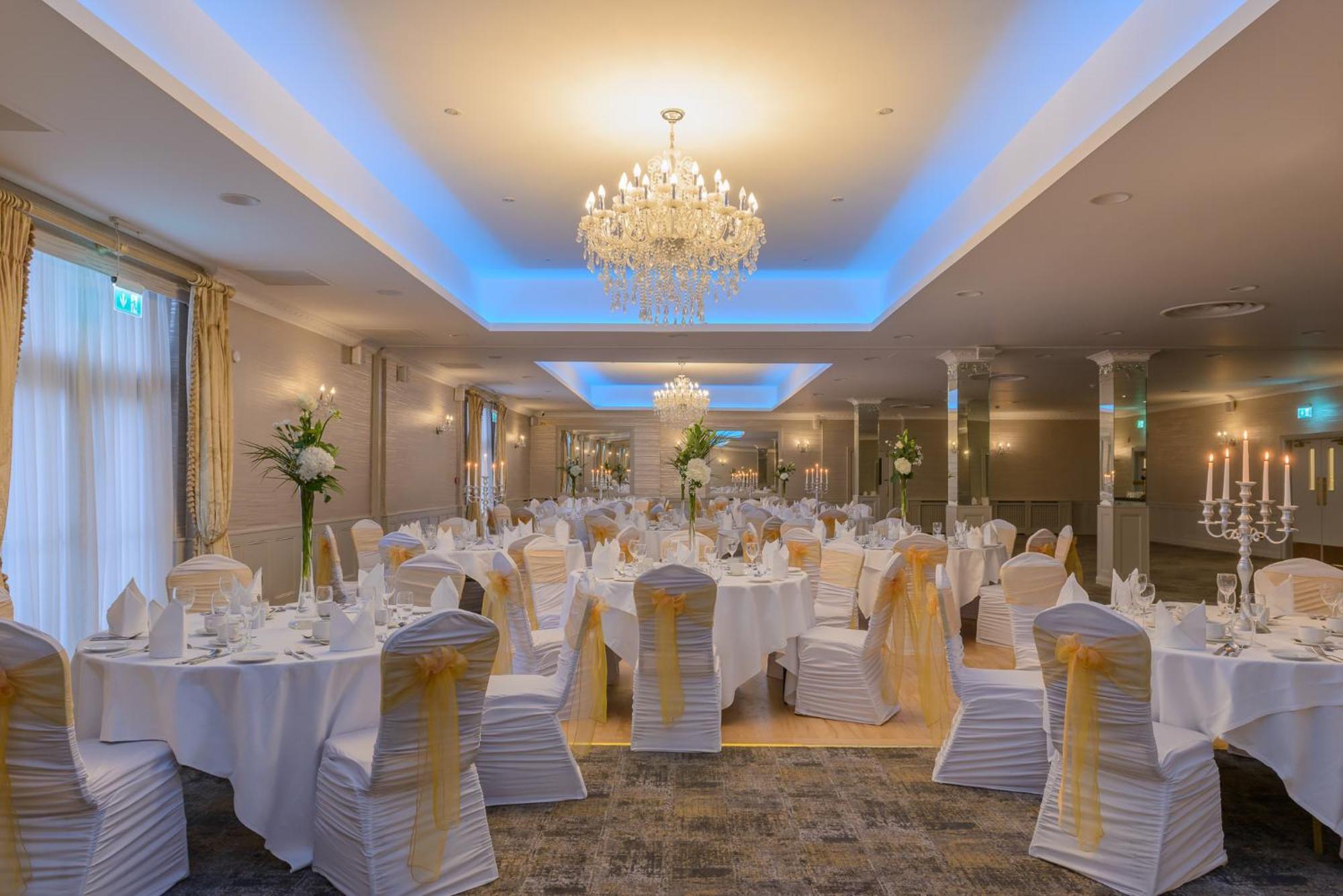 Clybaun Hotel กัลเวย์ ภายนอก รูปภาพ