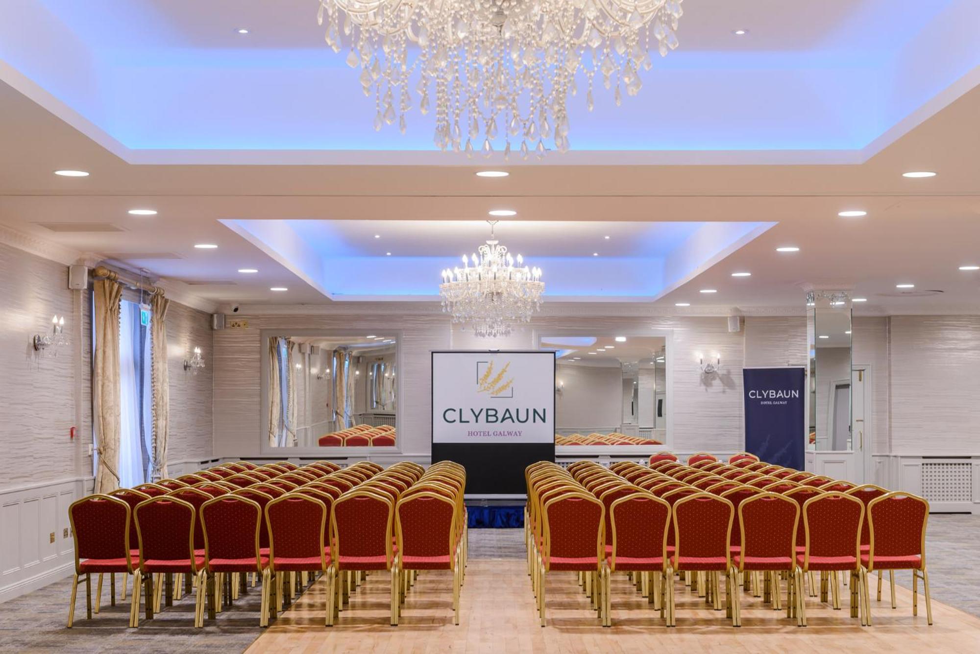 Clybaun Hotel กัลเวย์ ภายนอก รูปภาพ